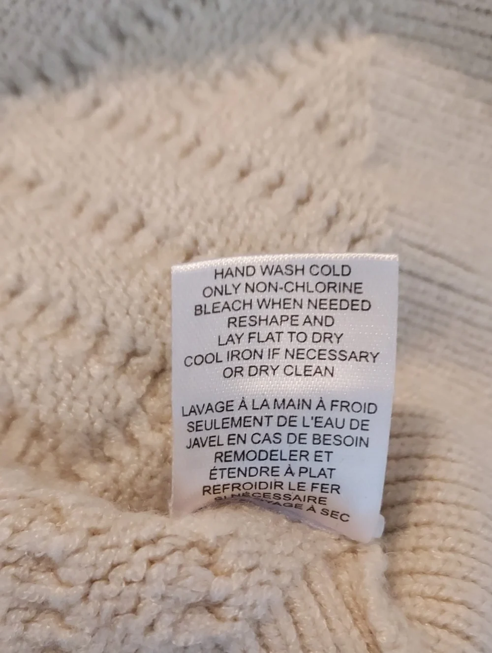 Truth By Republic Sweater ( Med.)
